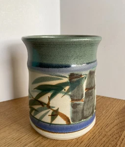 Moon Road Studio Pottery Hilo Hawaii 5.5" Tall Crock Bamboo Design Hawaiian Art - Picture 1 of 21