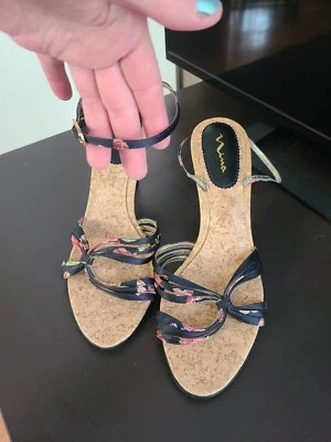 Nina Womens Black Silk Floral & Cork Strappy Open Toe Sandal Shoes Heels 6.5 - Image 1 of 4
