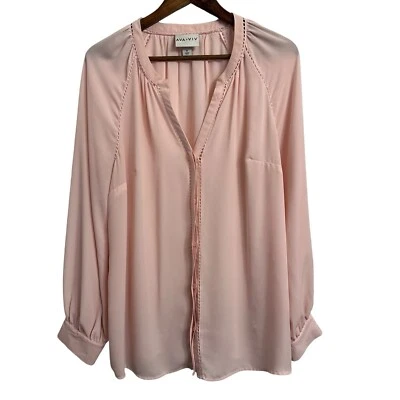 Blusa para mujer AVA & VIV rosa manga larga abotonada 1X boho semi transparente Foto 1 de 4