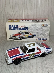 1:24 Dale Earnhardt #77 Hy-Gain 1976 Malibu NASCAR  - Photo 1/12