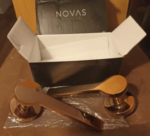 NOVAS DOOR FURNITURE (POLISHED COPPER 01 LEVER ON ROSE  NOVAS (BNIB)RRP £79.99 - Picture 1 of 7