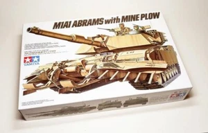 Tanque TAMIYA Modelo Militar 1/35 EE. UU. M1A1 ABRAMS con Arado de Mina 35158 - Imagen 1 de 1