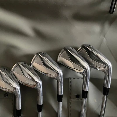 Bridgestone ROTOTYPE P14-01H #5-9,Pw(6Clubs)/NSPRO 1050GH/Flex:Stiff - Image 1 of 4