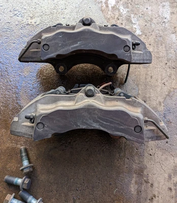 2004-2010 PORSCHE CAYENNE VW TOUAREG Q7 BREMBO FRONT BRAKE CALIPERS 一对 17Z — 第 1/4 张图片