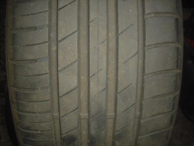 Vredestein Ultrac  Satin  1 Reifen    235/50/18/101Y  1 Stück  5,8 mm - Bild 1 von 1