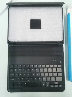 iPad mini teclado inalámbrico negro con funda de cuero - Imagen 1 de 4