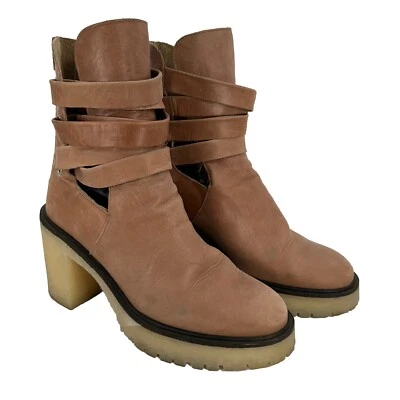 Botas de tornozelo Free People Jesse recortadas tamanho 9.5 EUA 40 EUR couro marrom salto bloco - Imagem 1 de 4