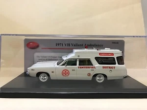 1/43 TRAX TRR138 1971 Valiant VH Ambulance - Picture 1 of 4