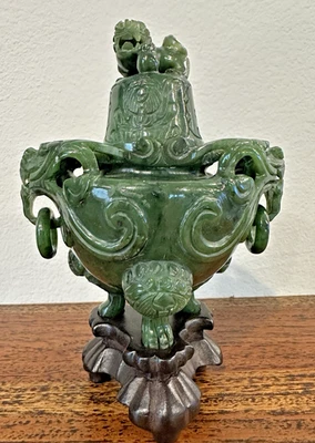 Censario chino tallado de jade verde del siglo XIX tapa Foo perro con pedestal  Foto 1 de 4