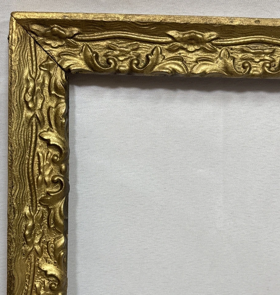 Antiguo marco de madera de yeso dorado con movimiento estético victoriano para 17"x14,25" Foto 1 de 4