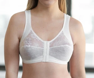 Cortland Intimates 9605 - Front Closure Back Support Bandeau Bra - White, 46 DDD - Picture 1 of 2