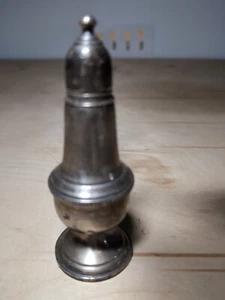 Sterling Silver Weighted Salt and Pepper Shaker EMPIRE "weighted" - Picture 1 of 4