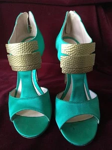 COYE NOKES-EMERALD CLEOPATRA GREEN HEELS w GOLD CUFF-SIZE 9.5-OPEN TOE-ZIPPER - Picture 1 of 10