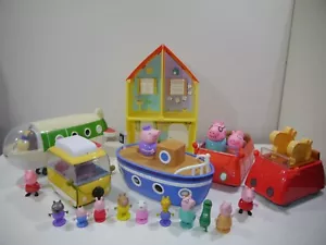 Paquete de juguetes Peppa Pig casa avión a reacción barco/barco cámper coche tostadora 10 figuras - Imagen 1 de 24