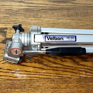 VELBON ALUMINUM PROFESSIONAL ADJUSTABLE TRI-POD 22-60 IN MODEL VE-3C - Picture 1 of 6