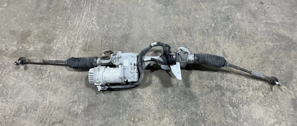 2015-2015 Cadillac Escalade Electric Steering Gear Power Rack & Pinion OEM - Image 1 of 4