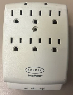 Belkin SurgeMaster Surge Protector Wall-Mount Surge Protector, F9H620-CW - Image 1 of 3