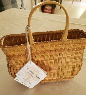 Винтажная овальная корзина Nantucket Lightship с ручкой, длина 9,5 дюйма - Изображение 1 из 4