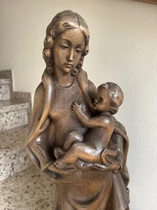 Alte Heiligenfigur, Madonna mit Kind  handgeschnitzte Massiv Holzfigur 80 cm . - Bild 1 von 15