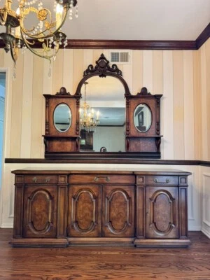 KARGES FURNITURE - 实心胡桃木自助餐柜柜台 Credenza,72 英寸宽 — 第 1/4 张图片