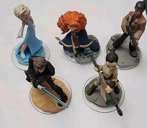 5 personajes Disney Infinity 2.0 3.0 Skywalker, Mérida, Elsa, Star Wars Ray - Imagen 1 de 6