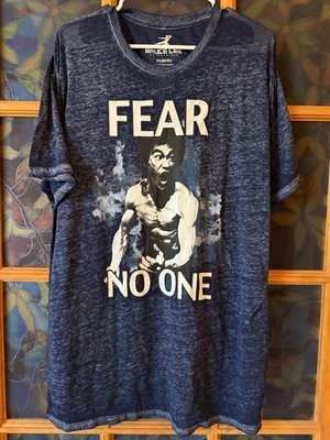 Bruce Lee Enterprises FEAR NO ONE Men's T-Shirt Size 2X 50/52 Navy Blue - Image 1 of 4