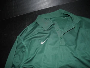 Camisa Nike Dri Fit Manga Larga Verde Oscuro Cuello 3 Botones Para Hombre Mediana 100% Poliéster - Imagen 1 de 9
