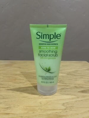 Simple Facial Scrub Smoothing  Vitamin E B5 Gently Exfoliates DISCONTINUED 5oz - Image 1 of 2