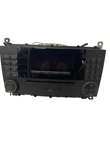 2005 2006 2007 Mercedes W203 C230 C240 Radio Stereo CD Player OEM A2038273942 - Picture 1 of 6