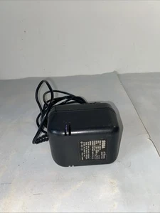 Sega AC Mains Adaptor - Picture 1 of 4