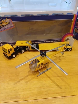 Siku Ford Truck and Trailer 1:55 - Image 1 of 4