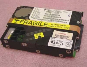 Compaq 295158-001 4.3GB 3.5" Wide Ultra SCSI Hard Drive 80-Pin - IBM 27H1683 - Picture 1 of 4