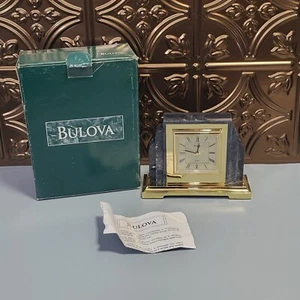 Reloj de cuarzo de escritorio Bulova genuino mármol negro 6" X 4,5" - Imagen 1 de 5