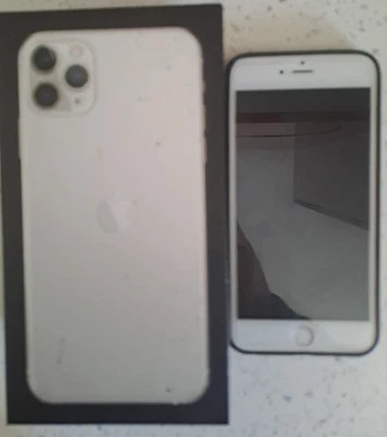 Apple iPhone 6 Plus - 16GB - SILVER - Immagine 1 di 3