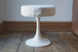 Vintage Tulip Vanity Stool Fluffy White Seat - Picture 1 of 12