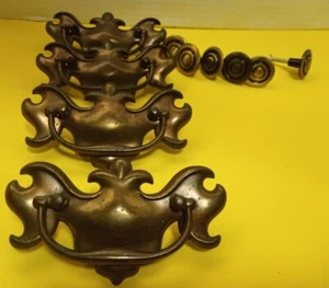Vintage Metal Furniture Drawer Pulls set of 10 brass - Picture 1 of 7