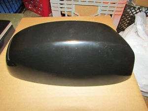 2007-14 FULL SIZE TRUCK/SUV RIGHT SIDE OUTSIDE UPPER MIRROR COVER *NEW/ OE* - Picture 1 of 4