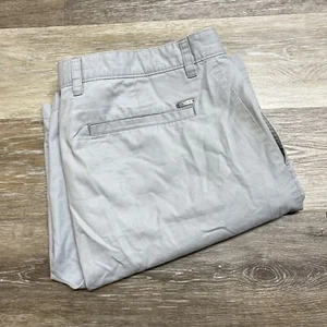GREG NORMAN Classic Rise Flat Front Grey Cargo Shorts Women's Size 36 Waist - Picture 1 of 8