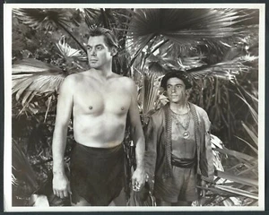 Tarzan Johnny Weismuller Original 1940s Doubleweight Promo Photo Huntress - Picture 1 of 1