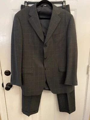 Samuelsohn Men's Suit 42  34W Gray  100 % Wool Pinstripes - Image 1 of 4