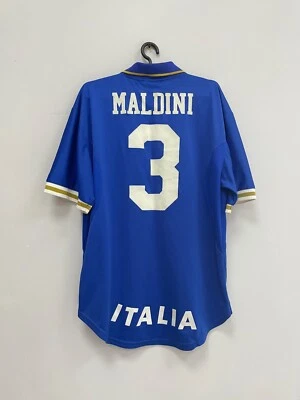Italy 1996/1997 Home Football Shirt Paolo Maldini #3 Nike Jersey Vintage - Image 1 of 4