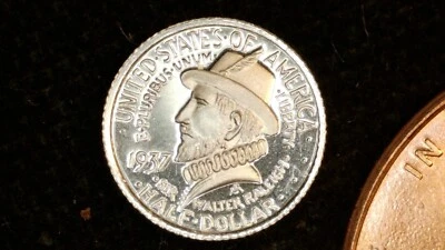 MINIATURE COIN 1927 VERMONT COMMEMORATIVE HALF PROOF LIKE STERLING SILVER - Image 1 of 2