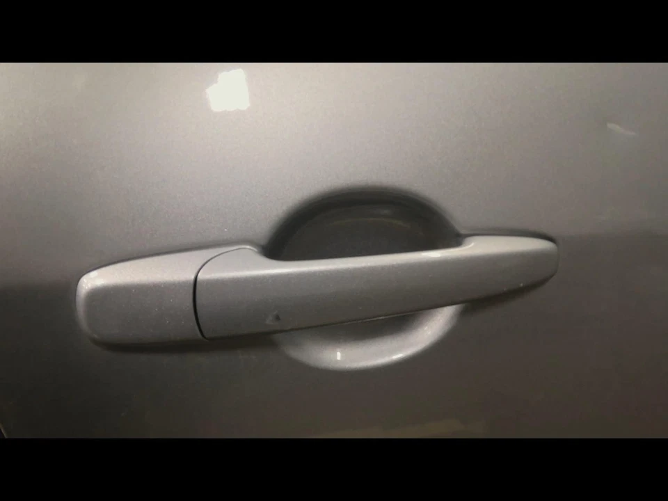 Used Front Right Exterior Door Handle fits: 2010 Ford Fusion door handle assembl - Imagem 1 de 4