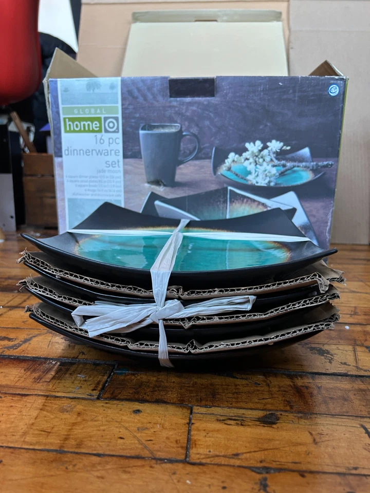 Juego de 4 platos de cena cuadrados Target Home Jade Moon tamaño 10" nuevos Foto 1 de 4