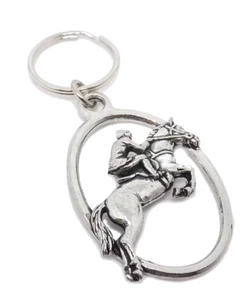 Cheval Jockey Show Jumping Concours Complet Étain Porte-Clé Cadeau - - Picture 1 of 6