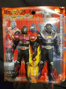 KAMEN RIDER RYUKI FIGURE TWIN HERO SET - Raia and Ouja YUTAKA - Picture 1 of 4