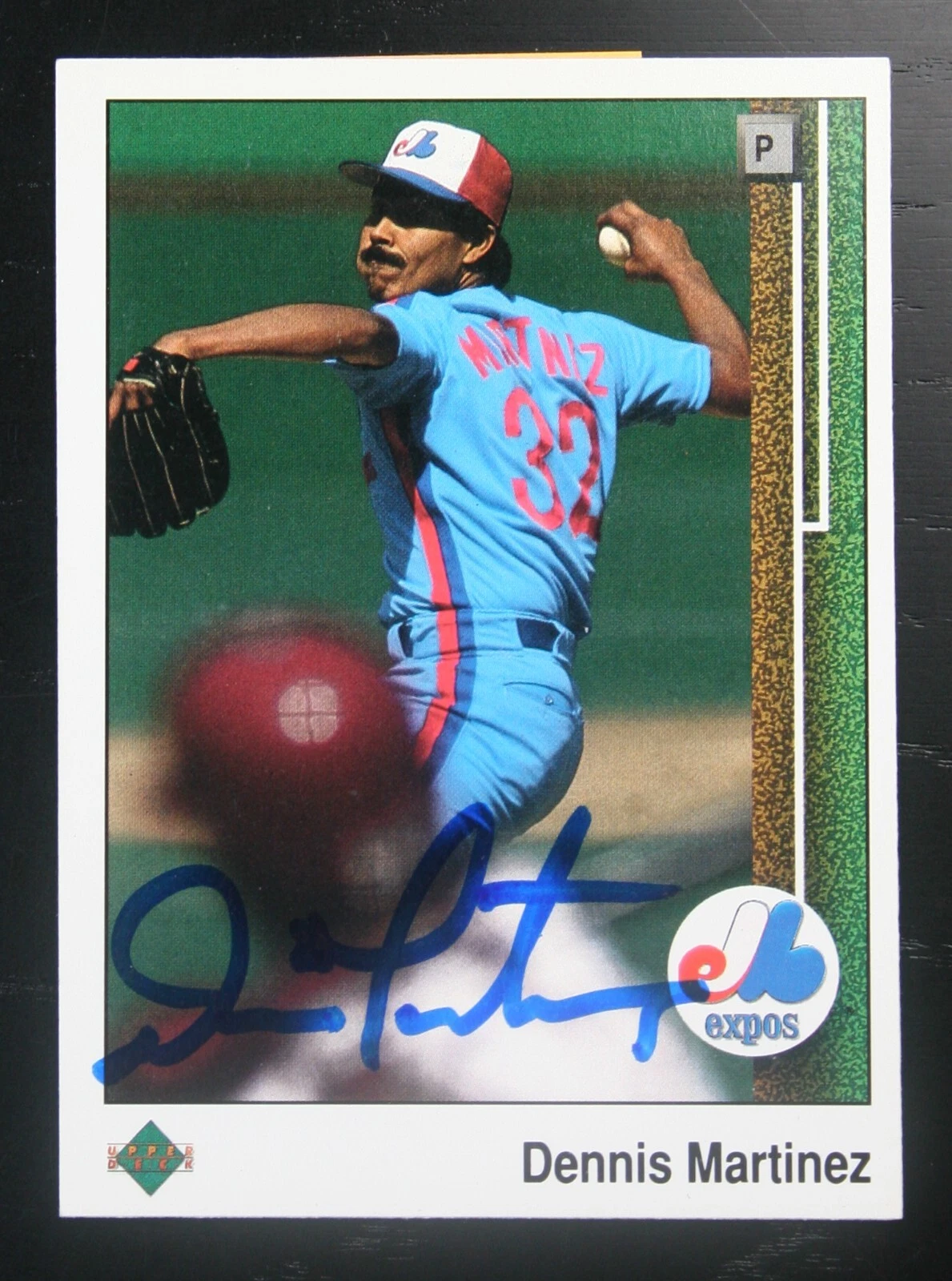AUTOGRAPHED - Dennis Martinez Upper Deck #377 Montreal Expos 1989