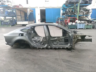 4G8810076A KOTFLÜGEL HINTEN RECHTS / 4G8810076A / 5724488 FÜR AUDI A7 SPORTBACK - Bild 1 von 4