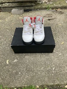 Jordan 5 White Fire Red - Picture 1 of 5
