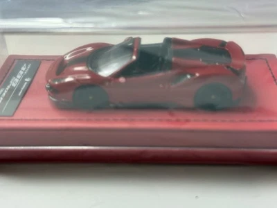 Rueda Giratoria 1/64 Resina Modelo Ferrari 488 Pista Rojo - Limitada 77-99 piezas Foto 1 de 4